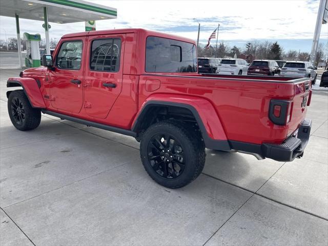 new 2025 Jeep Gladiator car, priced at $43,114