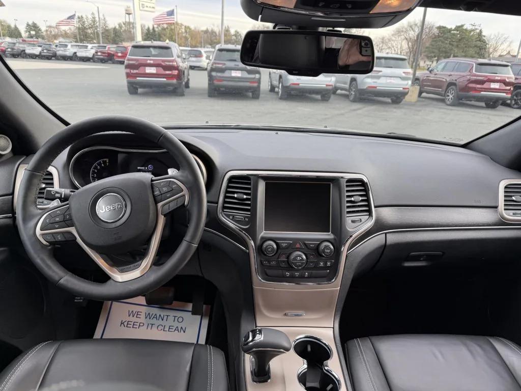 used 2015 Jeep Grand Cherokee car, priced at $15,990