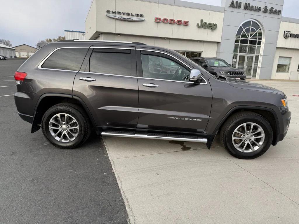 used 2015 Jeep Grand Cherokee car, priced at $15,990