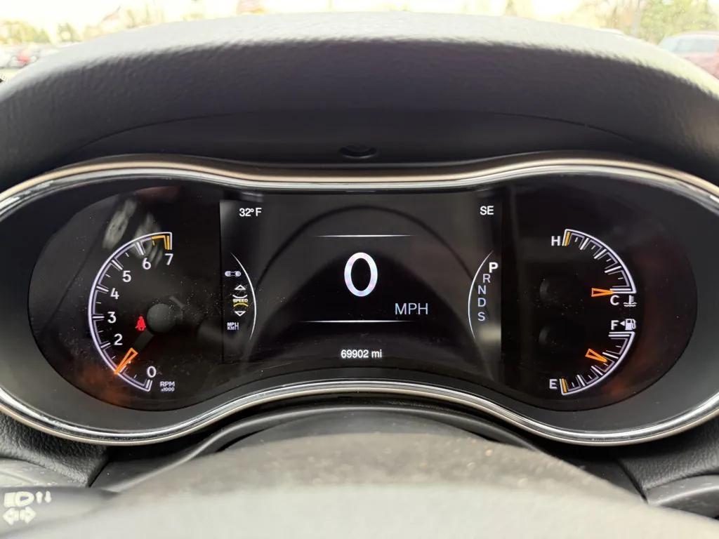 used 2015 Jeep Grand Cherokee car, priced at $15,990