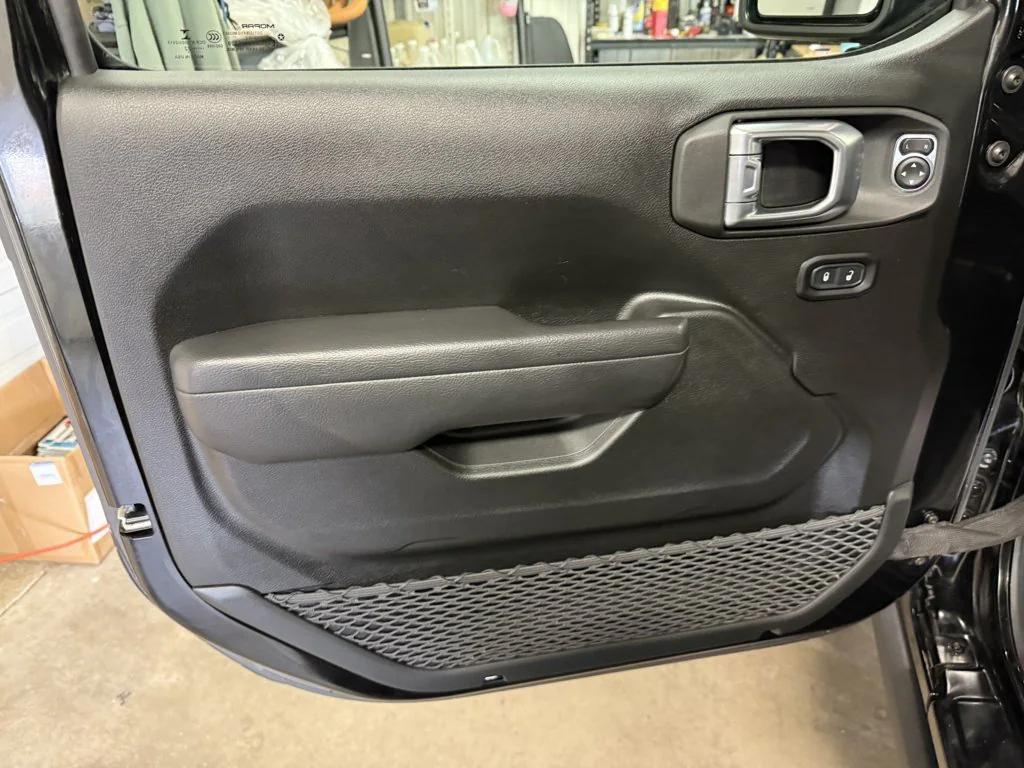 used 2022 Jeep Wrangler car, priced at $31,990