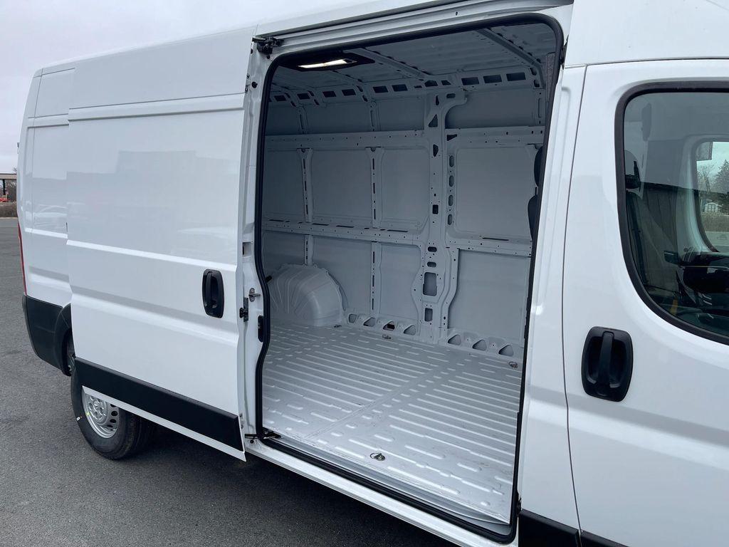 new 2025 Ram ProMaster 2500 car, priced at $49,532