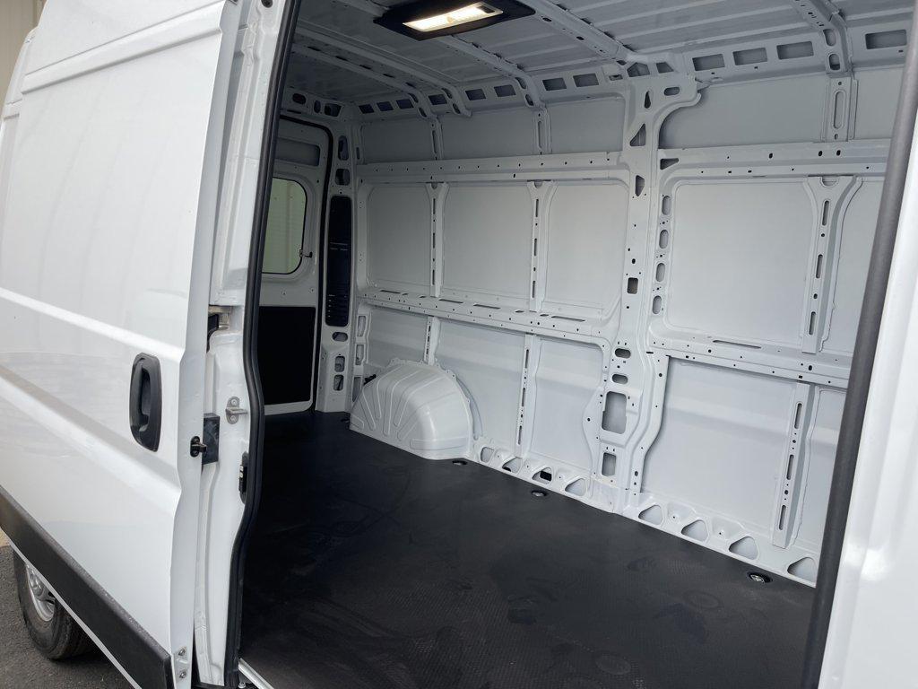 new 2025 Ram ProMaster 2500 car, priced at $50,644