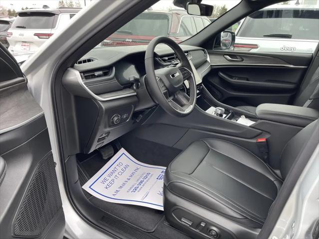 new 2025 Jeep Grand Cherokee car, priced at $44,638