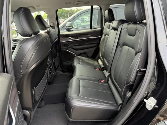 used 2022 Jeep Grand Cherokee car