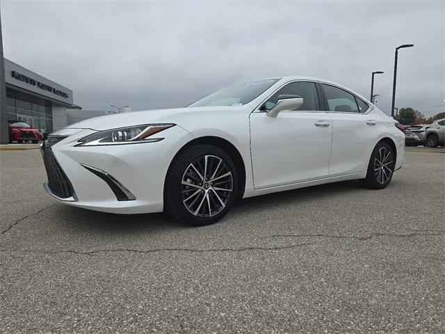 used 2024 Lexus ES 350 car, priced at $43,450