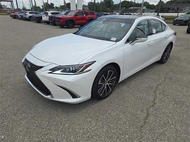 new 2025 Lexus ES 350 car, priced at $47,474