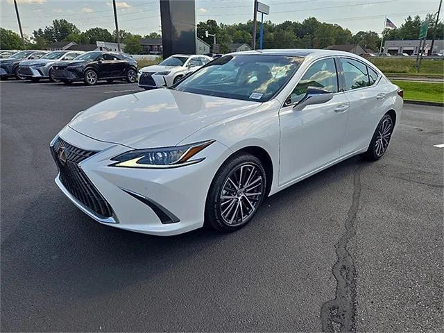 new 2025 Lexus ES 350 car, priced at $46,994