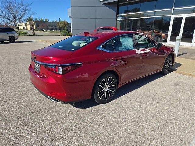 new 2025 Lexus ES 350 car, priced at $48,485