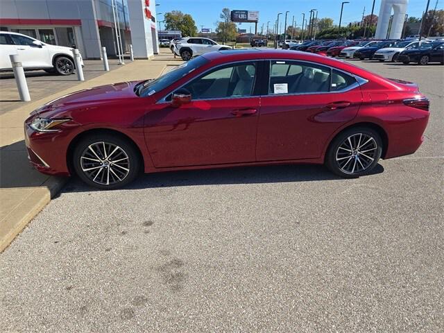 new 2025 Lexus ES 350 car, priced at $48,485