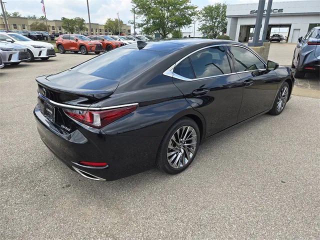 used 2024 Lexus ES 350 car, priced at $49,650