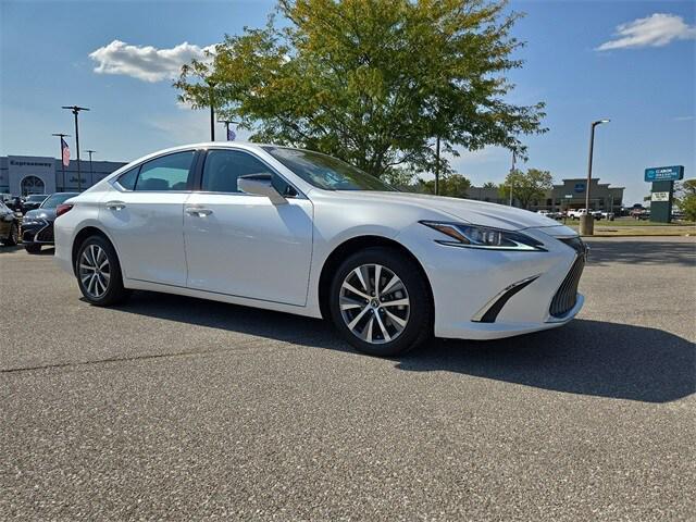 used 2021 Lexus ES 250 car, priced at $31,150