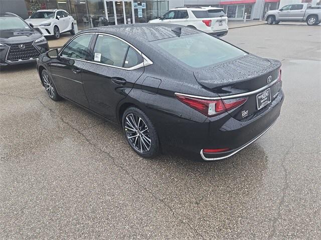 new 2025 Lexus ES 300h car, priced at $47,875