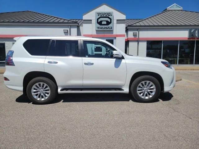 used 2022 Lexus GX 460 car, priced at $54,550