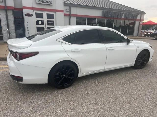 used 2022 Lexus ES 300h car, priced at $39,950