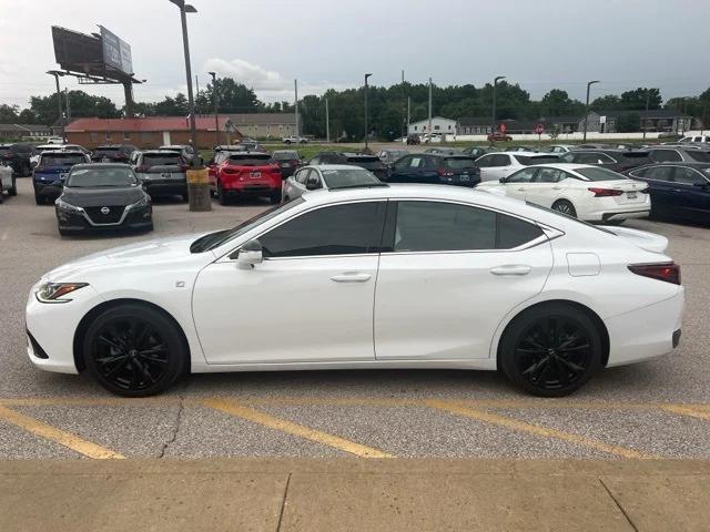 used 2022 Lexus ES 300h car, priced at $39,950
