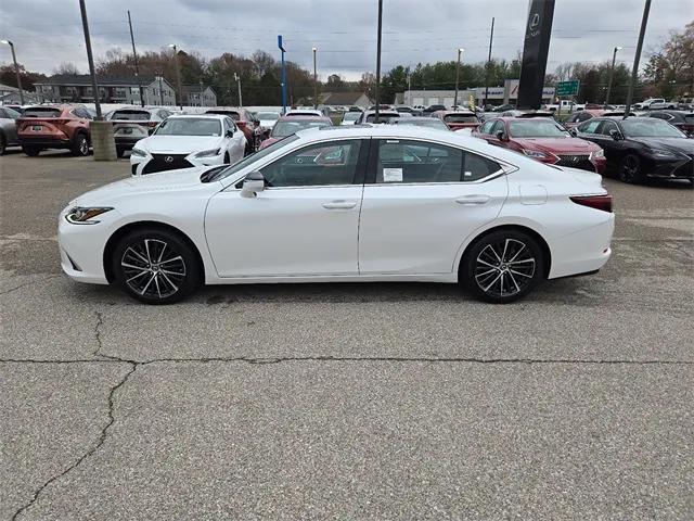 new 2025 Lexus ES 350 car, priced at $46,808