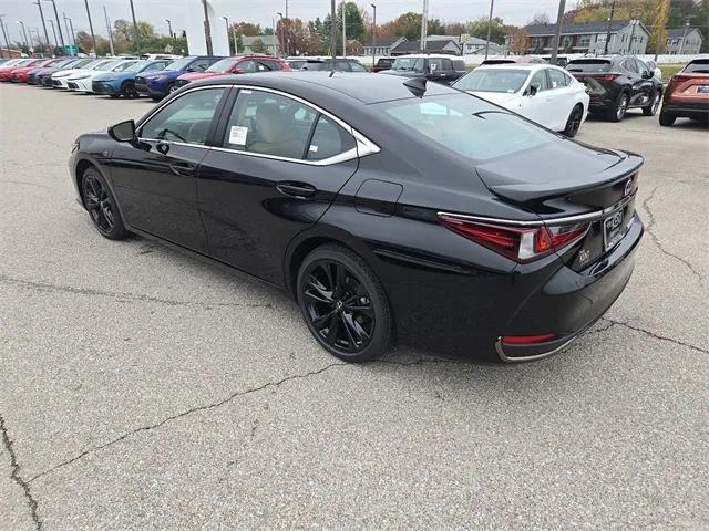 new 2025 Lexus ES 300h car, priced at $50,790