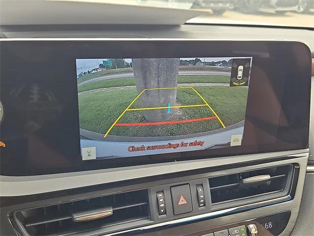 used 2024 Lexus ES 300h car, priced at $41,994