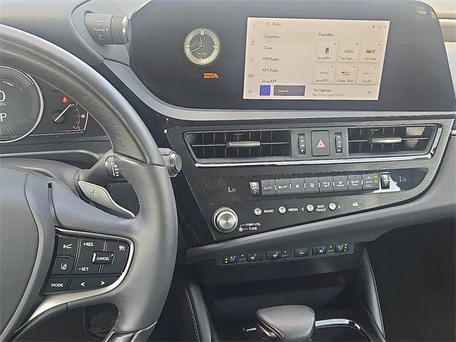 used 2023 Lexus ES 300h car, priced at $38,594