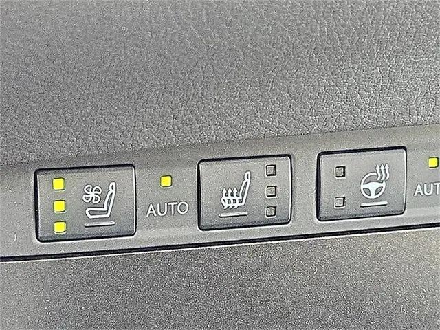 new 2025 Lexus ES 300h car, priced at $48,024