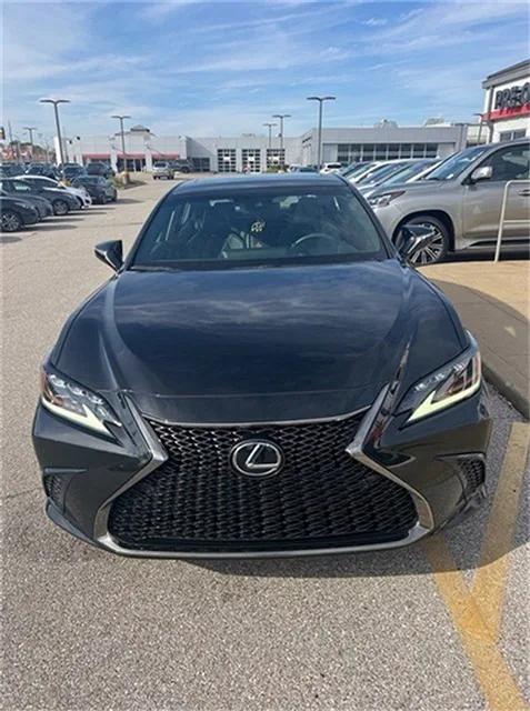 used 2019 Lexus ES 350 car, priced at $29,995