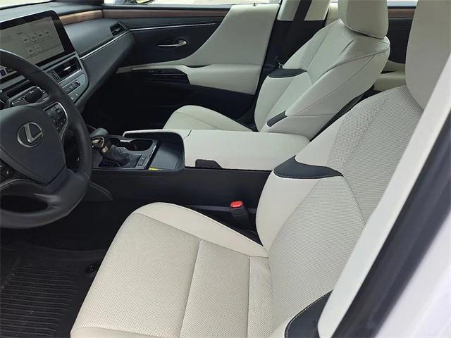 used 2024 Lexus ES 300h car, priced at $42,992