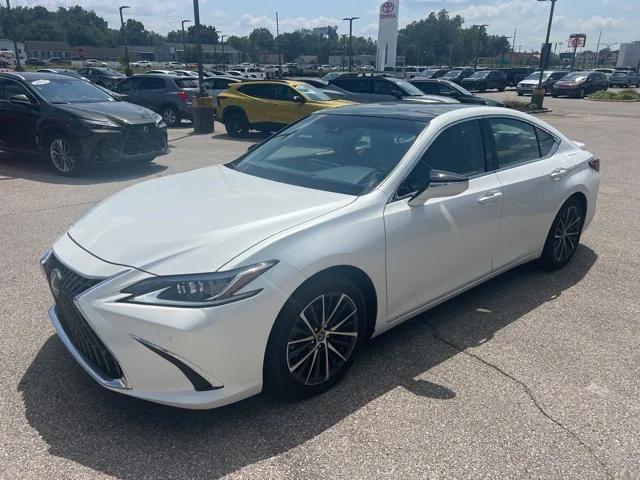 used 2022 Lexus ES 350 car, priced at $36,450