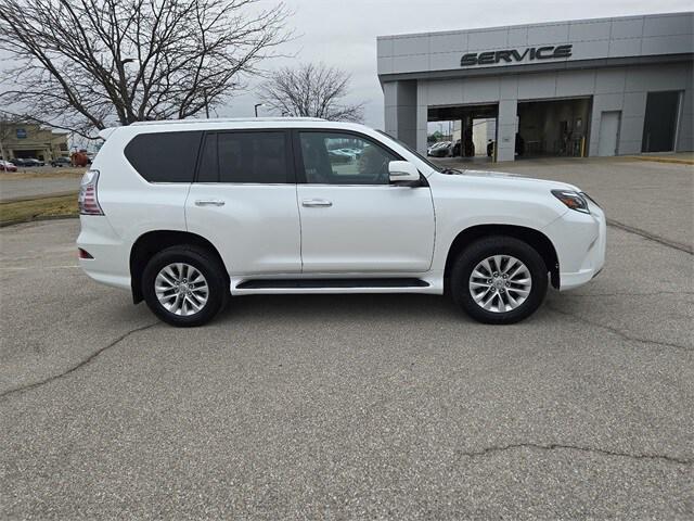 used 2022 Lexus GX 460 car, priced at $55,250