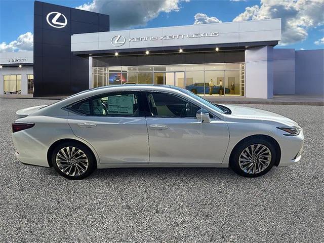 new 2025 Lexus ES 350 car, priced at $53,767