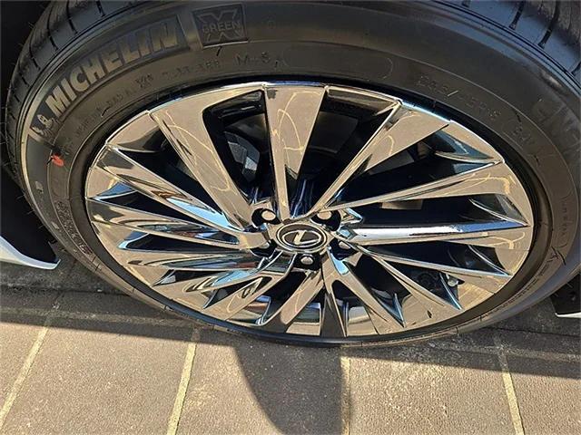 new 2025 Lexus ES 350 car, priced at $53,767