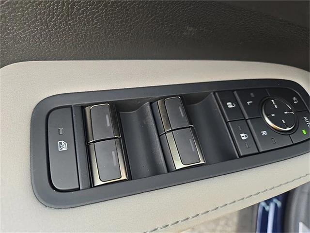 new 2025 Lexus RX 350 car, priced at $55,490