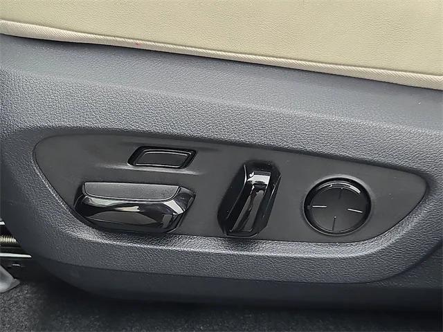 new 2025 Lexus RX 350 car, priced at $65,725