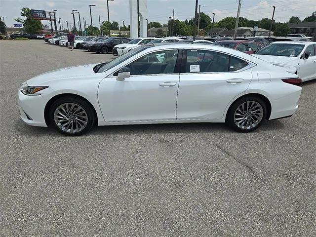 new 2025 Lexus ES 350 car, priced at $51,904