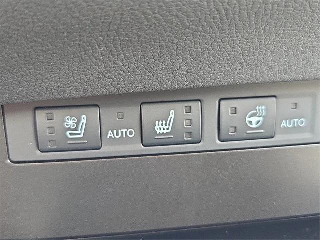 new 2025 Lexus ES 350 car, priced at $51,904