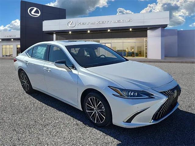 new 2025 Lexus ES 300h car, priced at $48,515