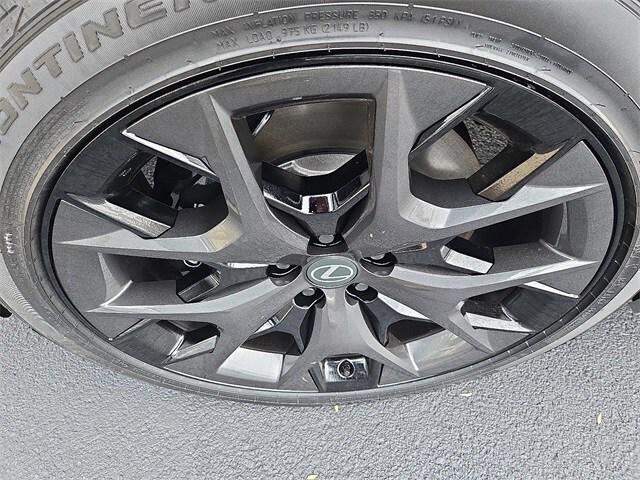 new 2026 Lexus TX 500h car, priced at $77,978