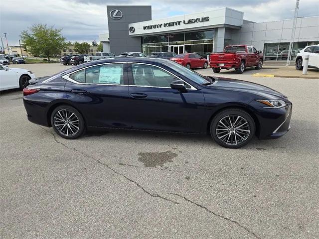 new 2025 Lexus ES 300h car, priced at $50,109