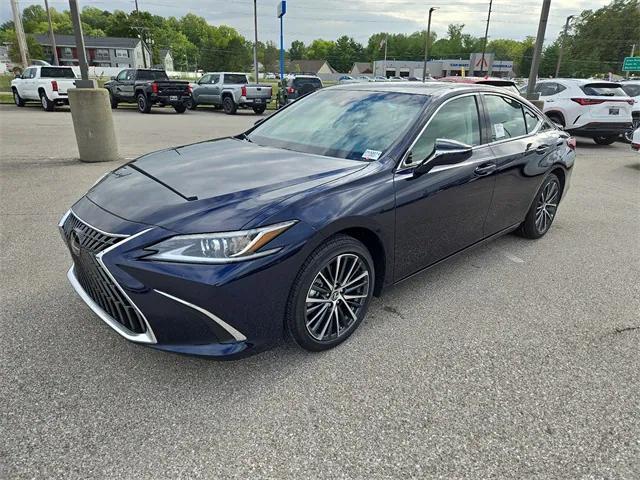 new 2025 Lexus ES 300h car, priced at $50,109