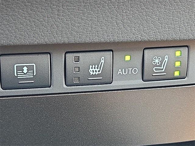 new 2025 Lexus ES 350 car, priced at $51,380
