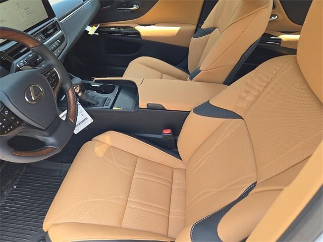 new 2025 Lexus ES 350 car, priced at $51,380