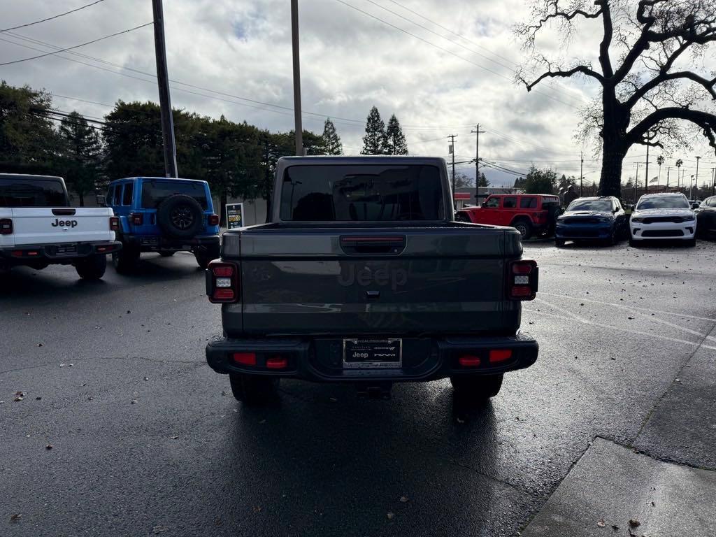 new 2025 Jeep Gladiator car, priced at $65,240