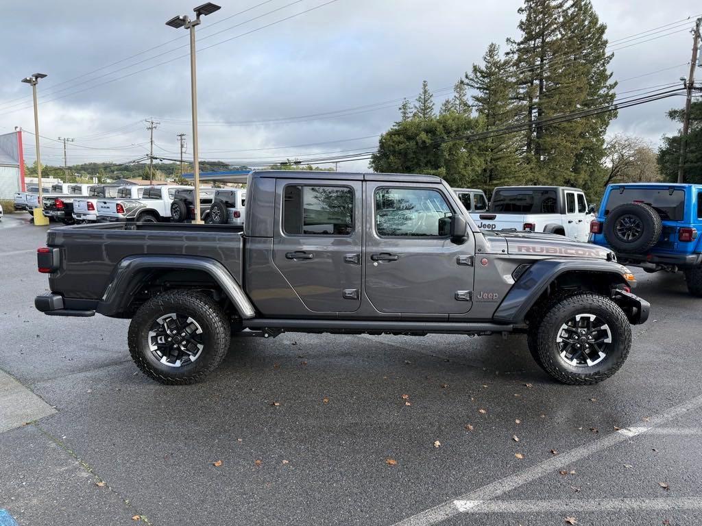 new 2025 Jeep Gladiator car, priced at $65,240