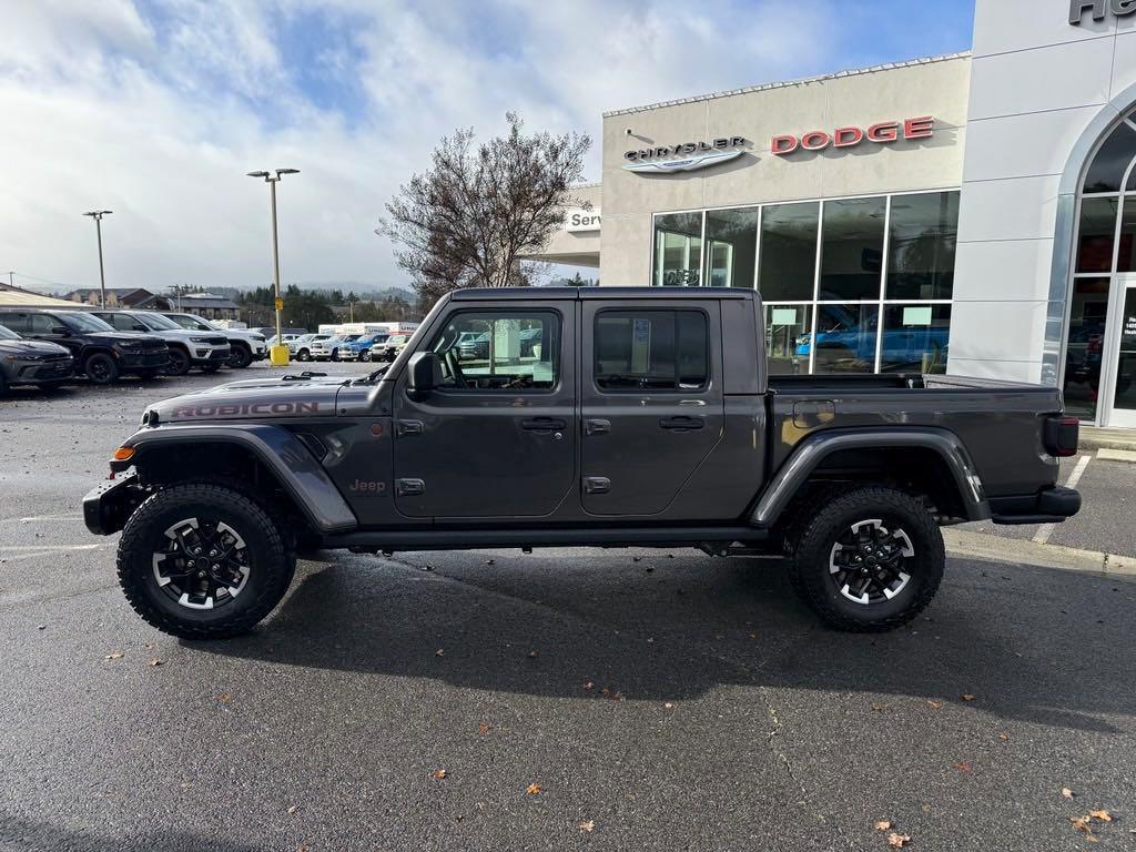 new 2025 Jeep Gladiator car, priced at $65,240