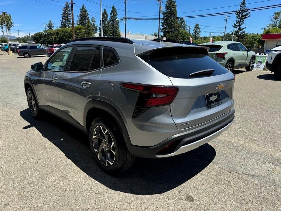 new 2024 Chevrolet Trax car, priced at $23,990