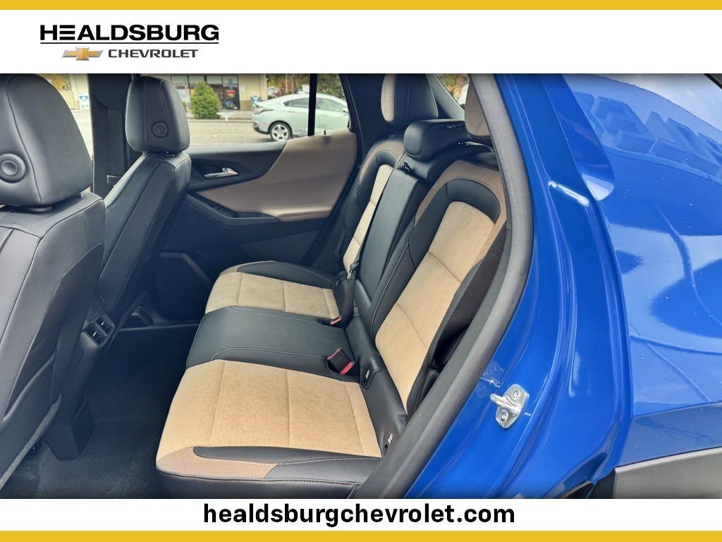 new 2025 Chevrolet Equinox car