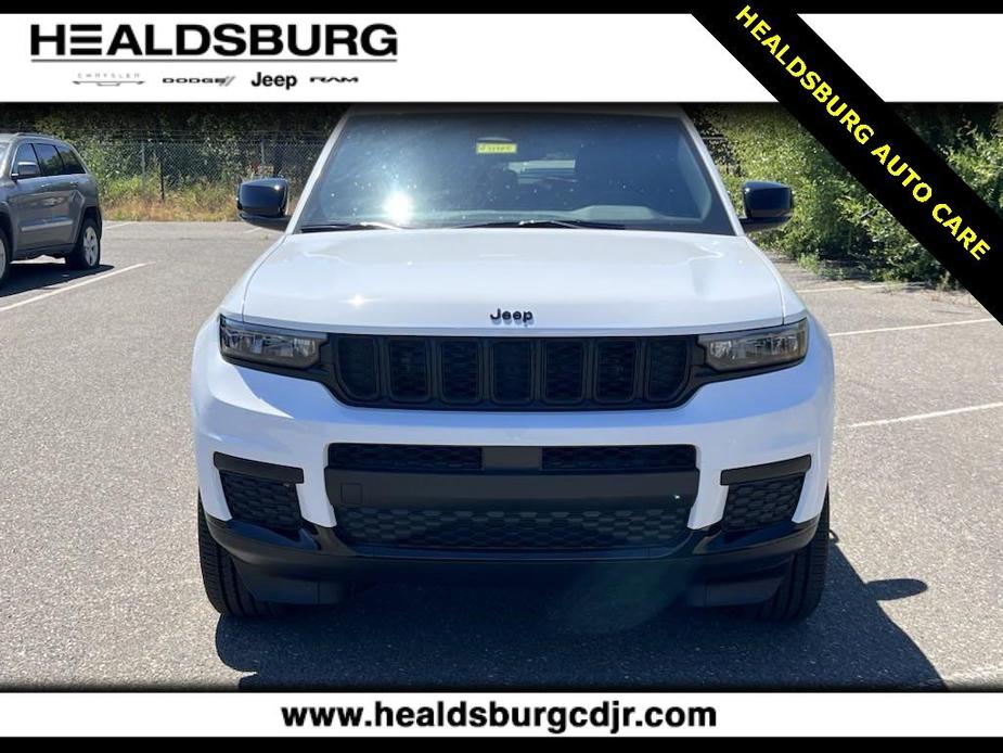 new 2024 Jeep Grand Cherokee L car, priced at $49,075