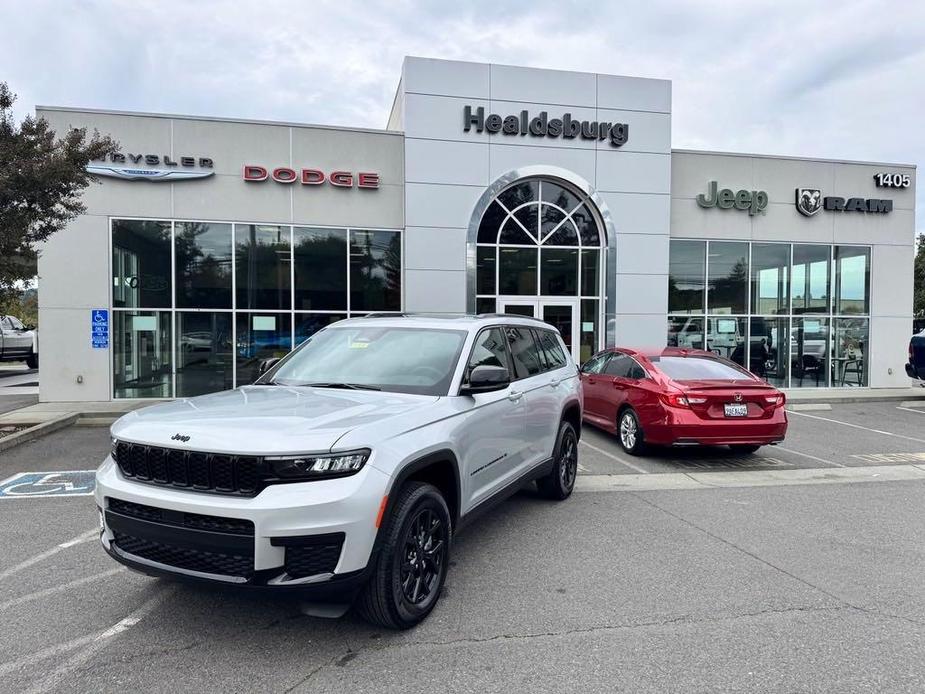 new 2025 Jeep Grand Cherokee L car, priced at $48,530