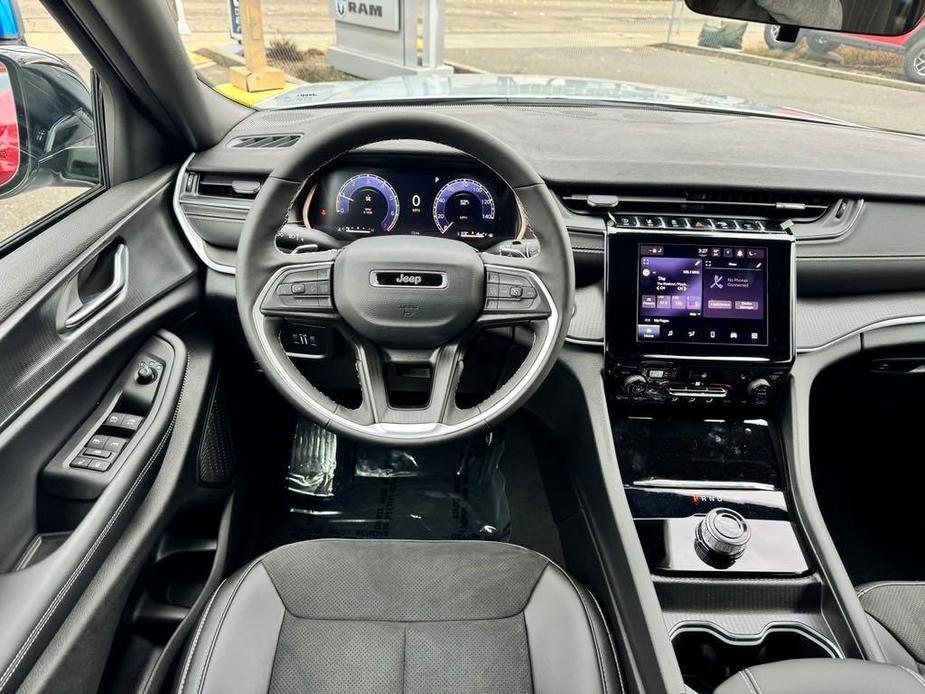 new 2025 Jeep Grand Cherokee L car, priced at $48,530