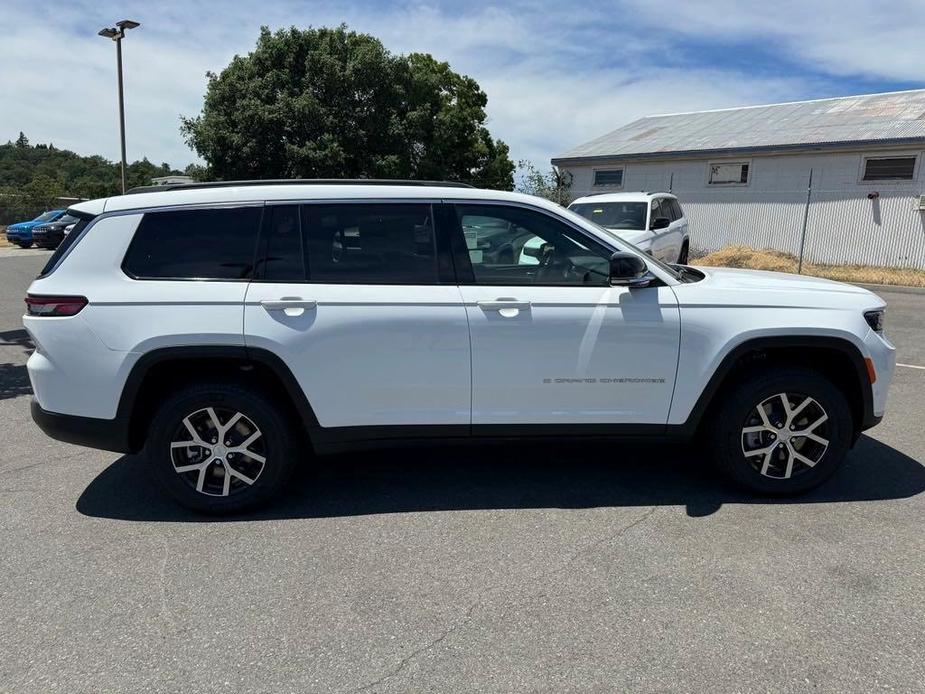 new 2024 Jeep Grand Cherokee L car, priced at $58,235